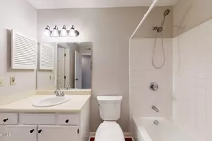 1203 Wilshire Cir, Aberdeen, NC 28315 - Photo 19