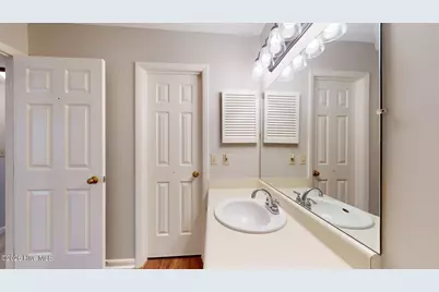 1203 Wilshire Circle, Aberdeen, NC 28315 - Photo 21