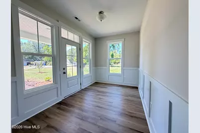 104 Live Oak Circle, Lake Waccamaw, NC 28450 - Photo 7