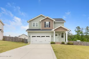 105 Woodford Ln, Vass, NC 28394 - Photo 1