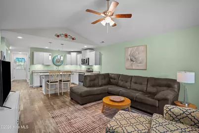 206 NE 76th Street, Oak Island, NC 28465 - Photo 7