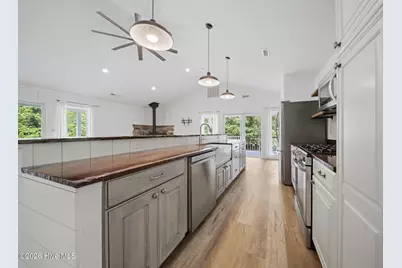 614 Cape Fear Drive, Burgaw, NC 28425 - Photo 17