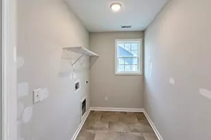 127 Crossvine St, Selma, NC 27576 - Photo 9