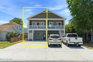 903 Ocean Blvd, Carolina Beach, NC 28428 - Photo 1