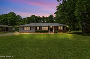 1719 Old Folkstone Rd, Sneads Ferry, NC 28460 - Photo 1