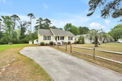 280 Crystal Road, Southport, NC 28461 - Photo 3