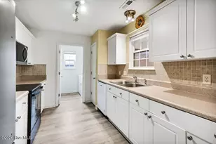 280 Crystal Rd, Southport, NC 28461 - Photo 11