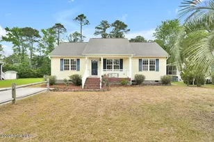 280 Crystal Rd, Southport, NC 28461 - Photo 1