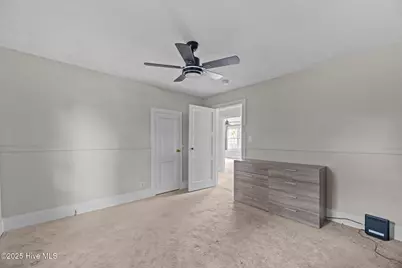 2402 Oaks Road, New Bern, NC 28560 - Photo 17