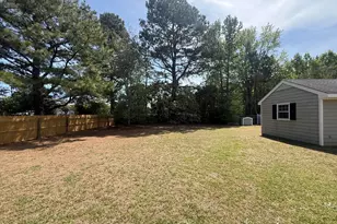 1601 Benvenue Forest Rd, Rocky Mount, NC 27804 - Photo 3
