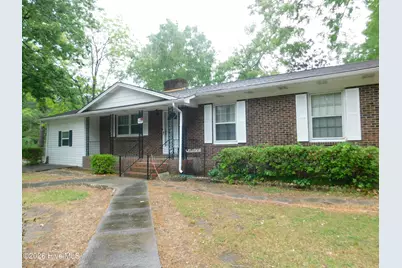 1003 Raleigh Street, Laurinburg, NC 28352 - Photo 1