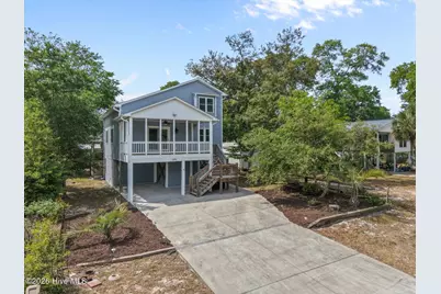 105 SW 11th Street, Oak Island, NC 28465 - Photo 3