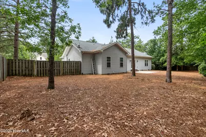 1350 Monticello Drive, Pinehurst, NC 28374 - Photo 23