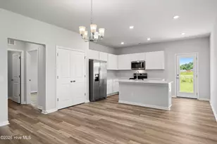 104 Nesbitt Ct, Jacksonville, NC 28546 - Photo 11