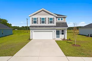 104 Nesbitt Ct, Jacksonville, NC 28546 - Photo 1
