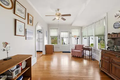 218 W College Street, Mount Olive, NC 28365 - Photo 13