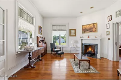 218 W College Street, Mount Olive, NC 28365 - Photo 23