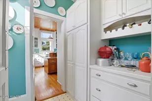 218 W College St, Mount Olive, NC 28365 - Photo 31