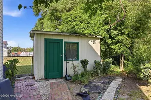 218 W College St, Mount Olive, NC 28365 - Photo 57