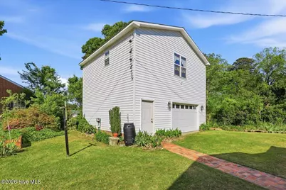 218 W College Street, Mount Olive, NC 28365 - Photo 47