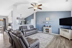 209 Snowden Ct, Richlands, NC 28574 - Photo 7
