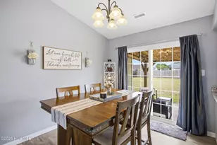 209 Snowden Ct, Richlands, NC 28574 - Photo 13