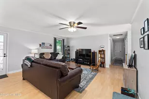 606 Forest Hill Cir, Elizabeth City, NC 27909 - Photo 3