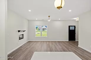 406 Wade Dr, Richlands, NC 28574 - Photo 17