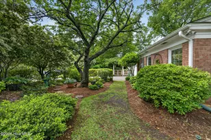 2412 Gillette Dr, Wilmington, NC 28403 - Photo 51