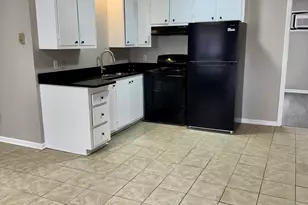 803 Peed Dr, Greenville, NC 27834 - Photo 3