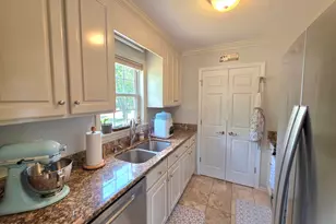 19 Atlantic Ave, Benson, NC 27504 - Photo 15