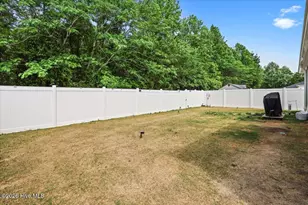 1441 N Wilshire Ct, Kinston, NC 28504 - Photo 9