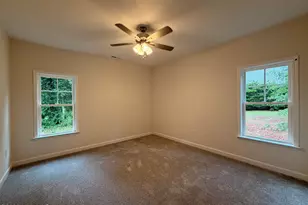 1721 Walnut Run Dr, Deep Run, NC 28525 - Photo 13