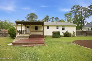409 Bradford Dr, New Bern, NC 28560 - Photo 37