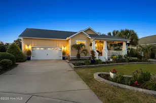 1236 N Caswell Ave, Southport, NC 28461 - Photo 9