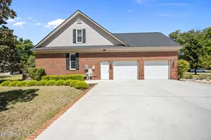 225 Shearwater Dr, Hampstead, NC 28443 - Photo 17