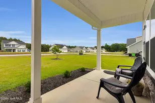 112 Persimmon Dr, New Bern, NC 28562 - Photo 3