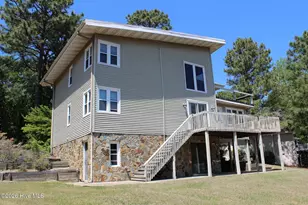 139 Pleasant View Ln, West End, NC 27376 - Photo 9