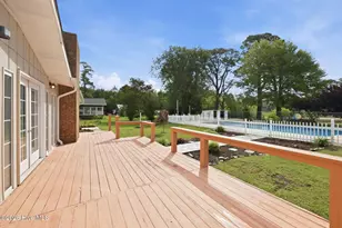 2342 N Lakeview Dr, Newport, NC 28570 - Photo 65