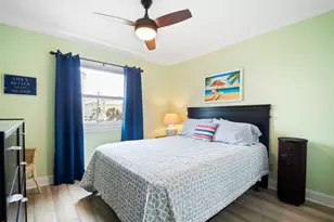 1404 Canal Dr, Carolina Beach, NC 28428 - Photo 25