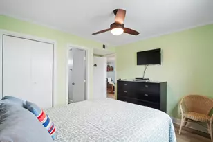 1404 Canal Dr, Carolina Beach, NC 28428 - Photo 27