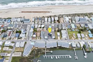 1404 Canal Dr, Carolina Beach, NC 28428 - Photo 3