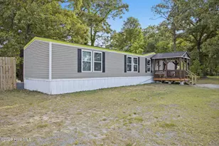1951 Catherine Lake Rd, Richlands, NC 28574 - Photo 13