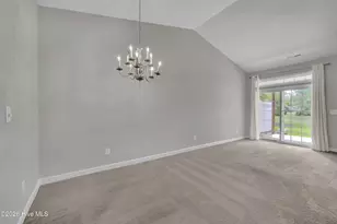 103 Thrasher Ct, Hampstead, NC 28443 - Photo 9