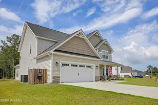 402 Reynolds Ct, Sneads Ferry, NC 28460 - Photo 7