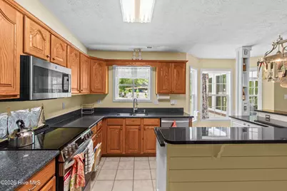 115 Neuse Harbour Boulevard, New Bern, NC 28560 - Photo 13