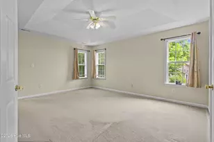 115 Neuse Harbour Blvd, New Bern, NC 28560 - Photo 5