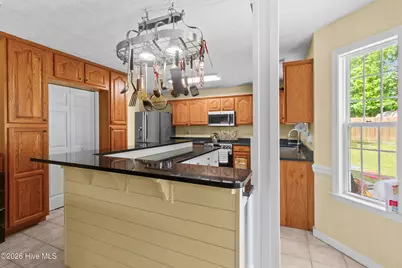 115 Neuse Harbour Boulevard, New Bern, NC 28560 - Photo 9