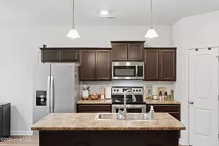 417 Old Stage Rd, Richlands, NC 28574 - Photo 5