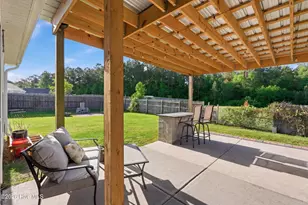 417 Old Stage Rd, Richlands, NC 28574 - Photo 25